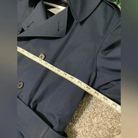 NWOT Vintage London Fog Trench Coat with Removable Insert - Size 44 Regular - Picture 10 of 12